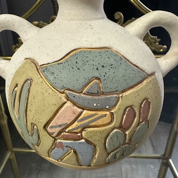 ‼️‼️HOST PICK ‼️‼️ Mexican art pottery vase with Artist Acevloza - Picture 2 of 5